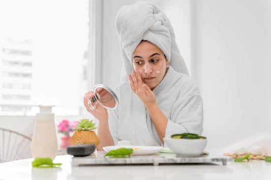 Natural Skincare Ingredients for Healthy & Glowing Skin